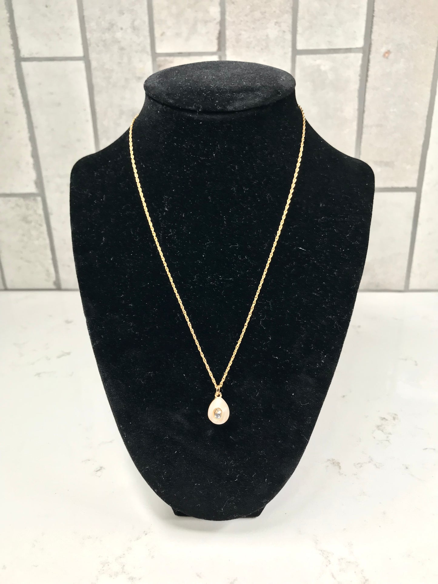 18K Golden Promise Necklaces