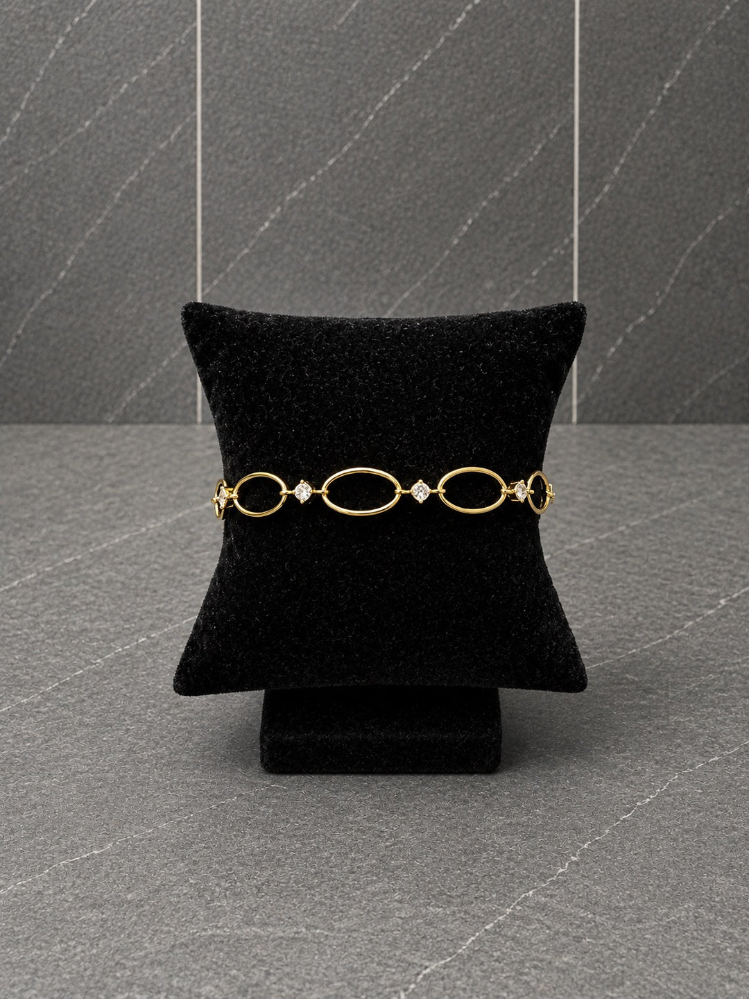 Chan Sutt Pearls | JoJo Bracelet