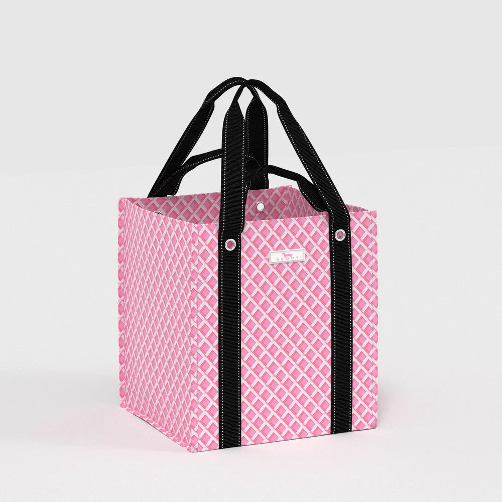 Bagette Market Tote Bag in Garden Gate pink and white lattice print, structured reusable tote with black shoulder straps.