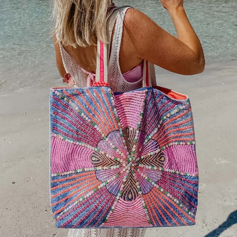 Style Me Tote